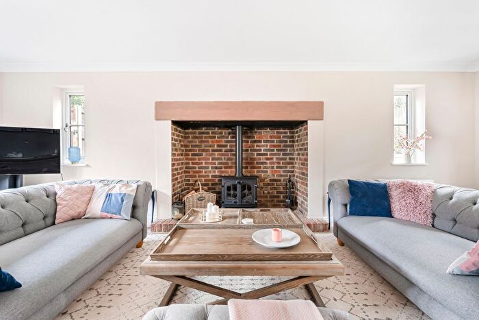 5 Bedroom Detached House For Sale In The Lindens, Hemel Hempstead, HP3
