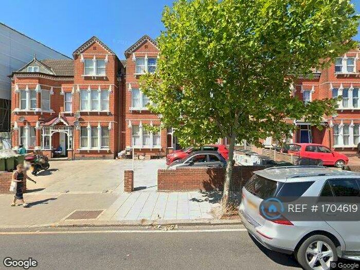 Studio To Rent In Herne Hill, London, SE24
