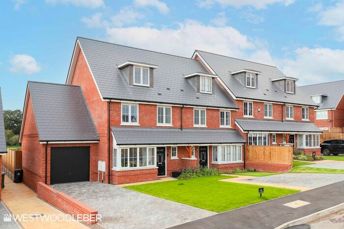 4 Bedroom Terraced House To Rent In Scholars Avenue, Broxbourne, EN10