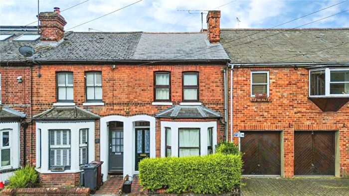 2 Bedroom Terraced House For Sale In Cardiff Road, Reading, Berkshire, RG1