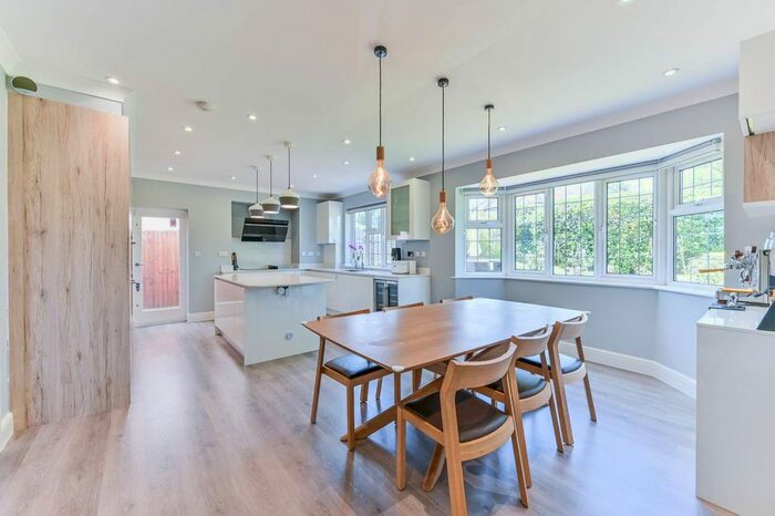 4 Bedroom Detached House To Rent In Cumberland Road, , Bromley, BR2