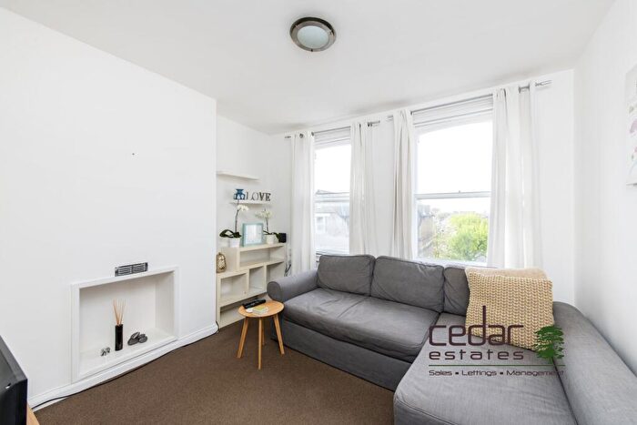 1 Bedroom Flat To Rent In Mill Lane, West Hampstead, NW6