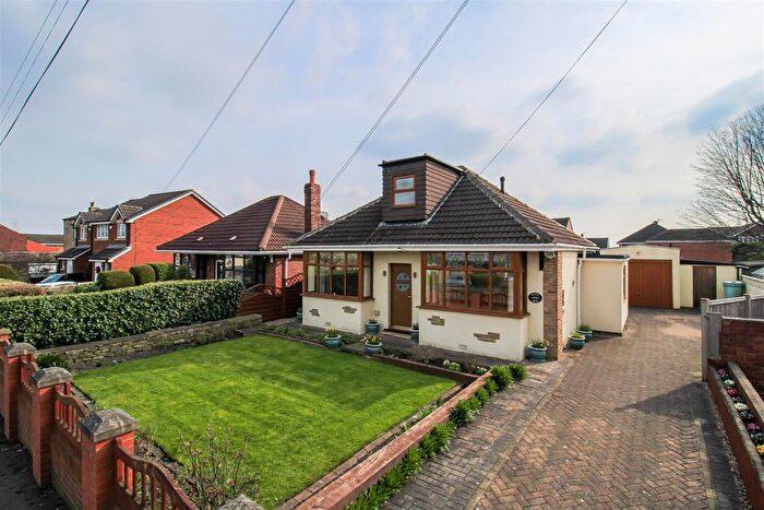 2 Bedroom Detached Bungalow For Sale In Manor Road, Ossett, WF5
