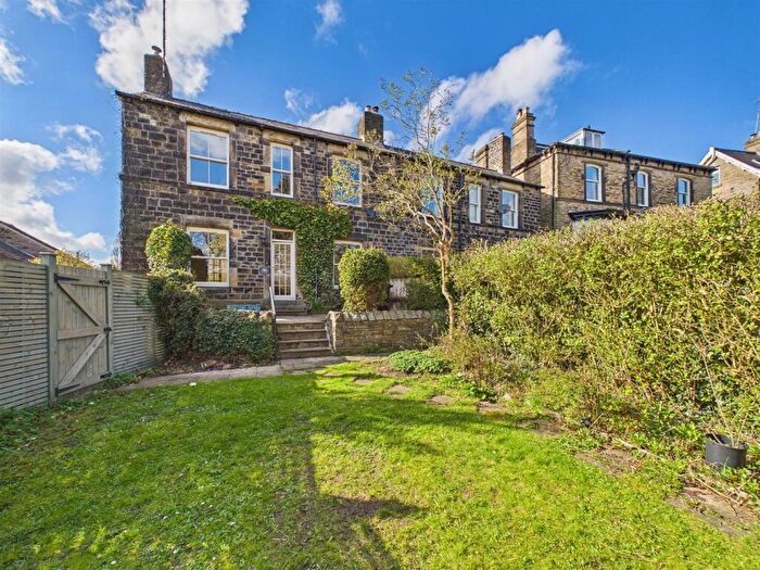 4 Bedroom Semi Detached House To Rent In Honey Bee Cottage, Brookhouse Hill, Fulwood, Sheffield, S10