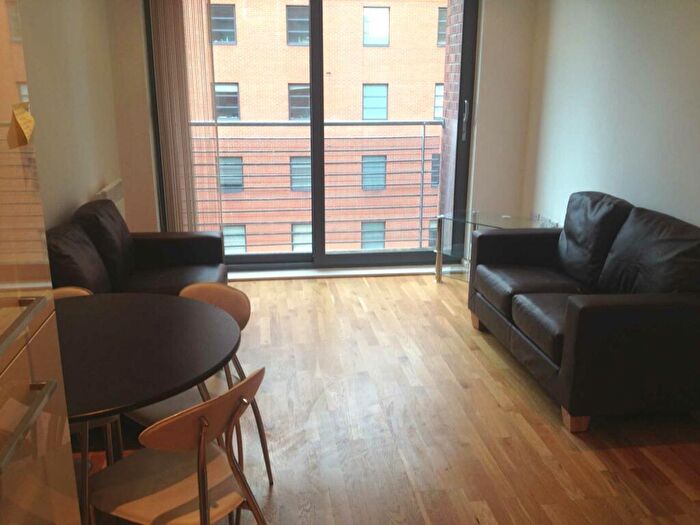 1 Bedroom Apartment To Rent In Lower Ormond Street, Pearl House, M1