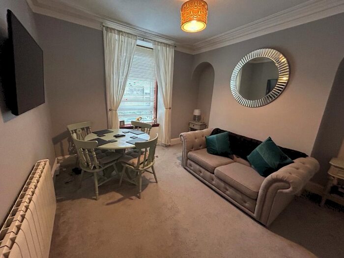 1 Bedroom Flat To Rent In Prospect Terrace, Ferryhill, Aberdeen, AB11