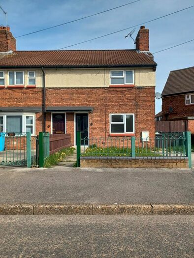 2 Bedroom Semi-Detached House To Rent In Collin Avenue, Hull, HU9