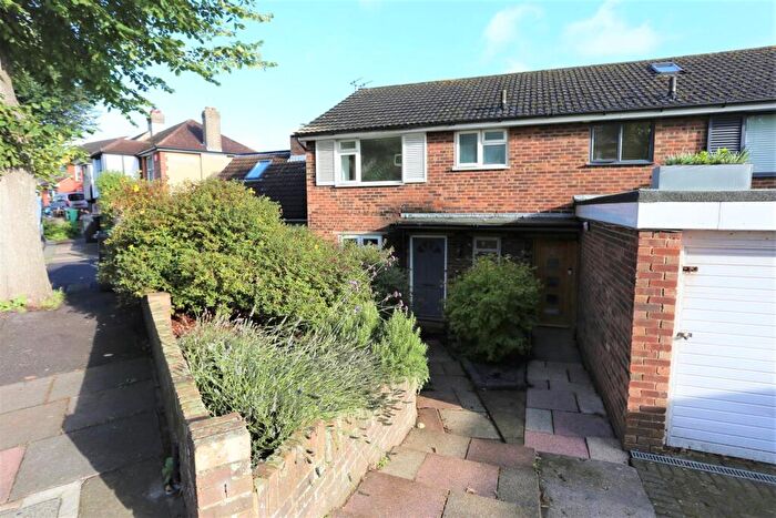 4 Bedroom House To Rent In Inwood Crescent, Brighton, BN1