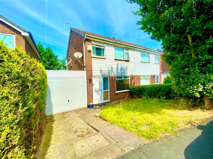 Houses for sale & to rent in SK2 5JG, Poise Brook Drive, Offerton Stockport