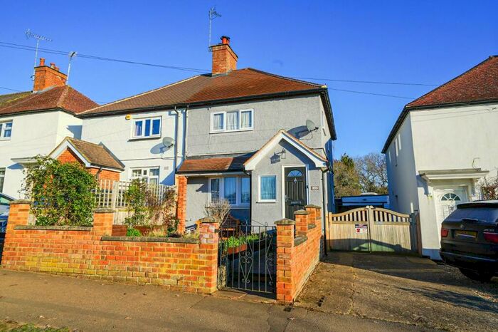 2 Bedroom Semi-Detached House For Sale In Thrift Road, Heath And Reach, LU7