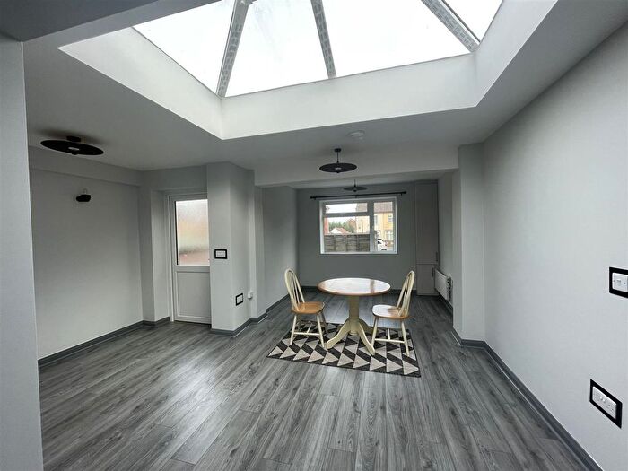 1 Bedroom Flat To Rent In Springfield Road, Shepshed, LE12