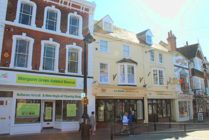 1 Bedroom Flat To Rent In St. Thomas Street, Weymouth, DT4