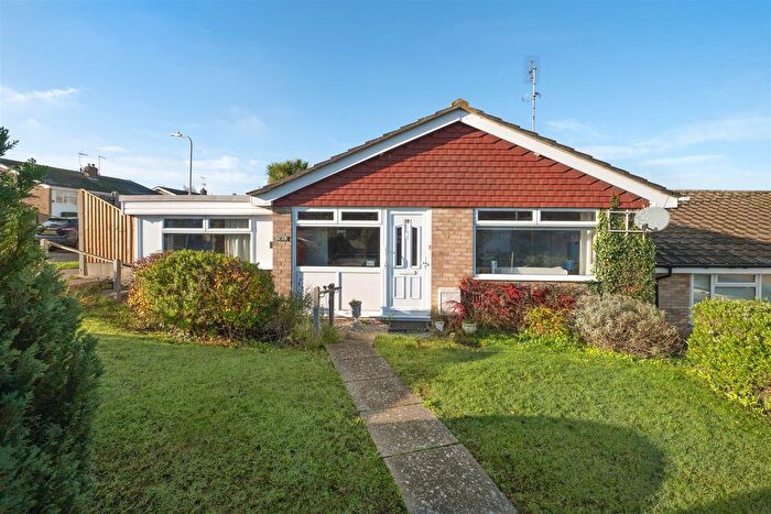 2 Bedroom Detached Bungalow For Sale In Shearwater Avenue, Whitstable, CT5