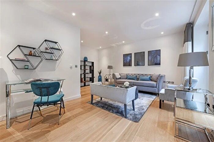4 Bedroom Town House To Rent In Danvers Avenue, London, SW11