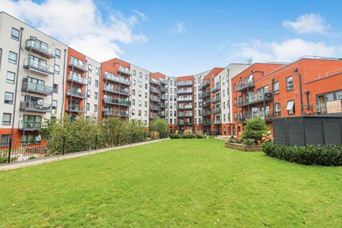 1 Bedroom Apartment To Rent In Apex Apartments, Ifield Road, RH11