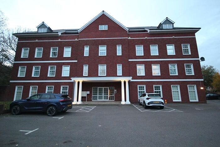 1 Bedroom Flat To Rent In , Park House, Station Road, Loudwater, High Wycombe, HP10