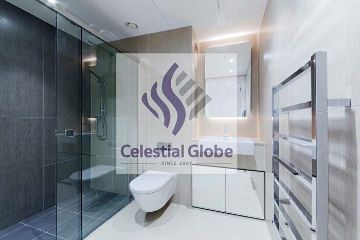 2 Bedroom Flat To Rent In Canter Way, London, E1