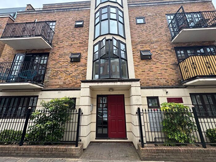 2 Bedroom Flat To Rent In Wedmore Street, Archway, N19