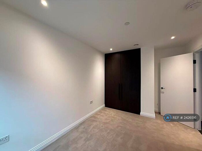 1 Bedroom Flat To Rent In Eden Place London, London, E16