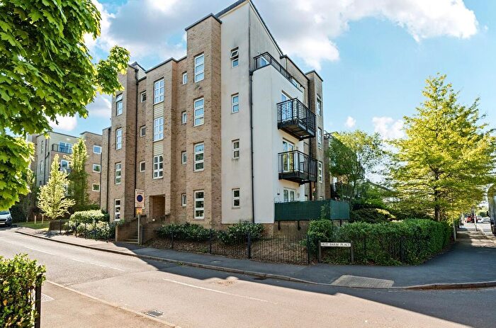 1 Bedroom Flat For Sale In Hut Farm Place, Chandlers Ford, SO53