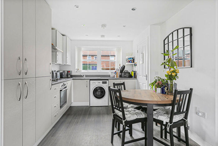 2 Bedroom Semi-Detached House For Sale In Keel Drive, Grove, OX12