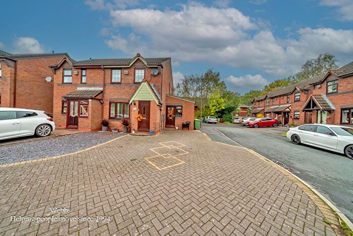 3 Bedroom Semi-detached House For Sale In Rushbrook Close, Clayhanger, Walsall, WS8
