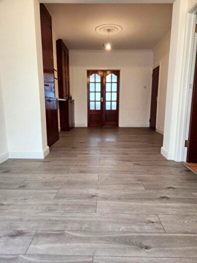 1 Bedroom Flat To Rent In Cowland Avenue, EN3