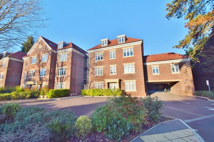 2 Bedroom Apartment To Rent In Woodchester Court, Rickmansworth Road, Northwood, HA6