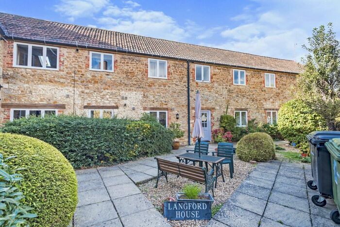 1 Bedroom Flat To Rent In Gloucester Street, Faringdon, SN7