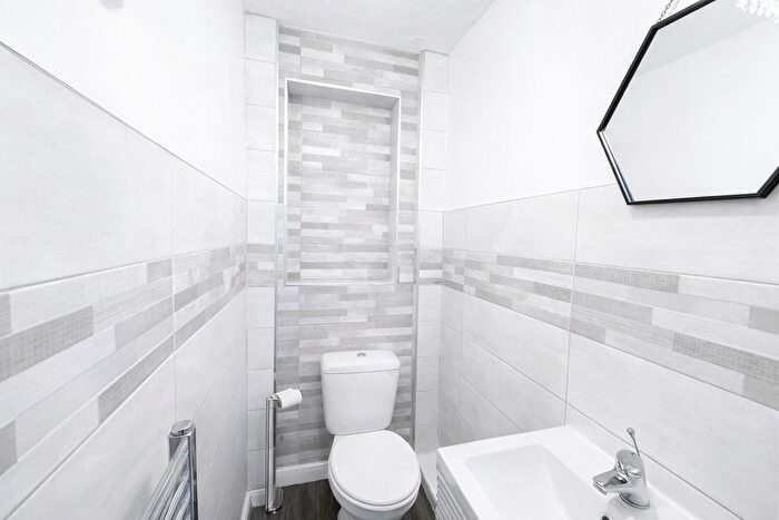 4 Bedroom Detached House For Sale In Sandy Close, Bradley Stoke, BS32