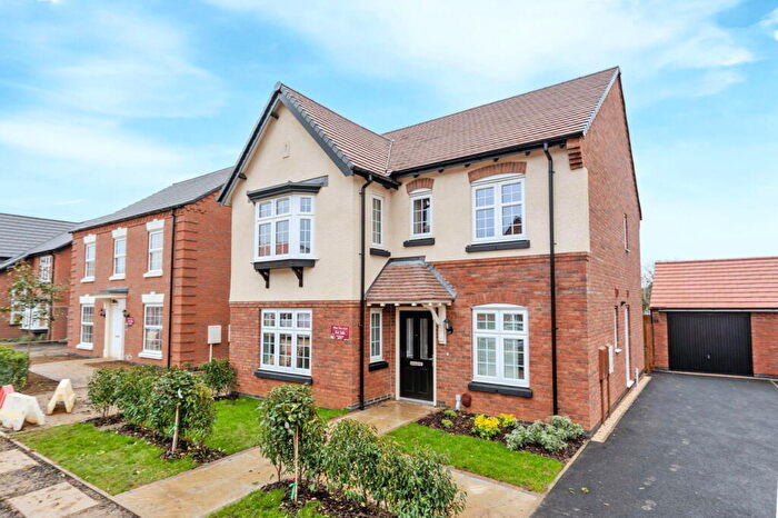 4 Bedroom Detached House For Sale In Wellington Place, Market Harborough, Leicestershire, LE16