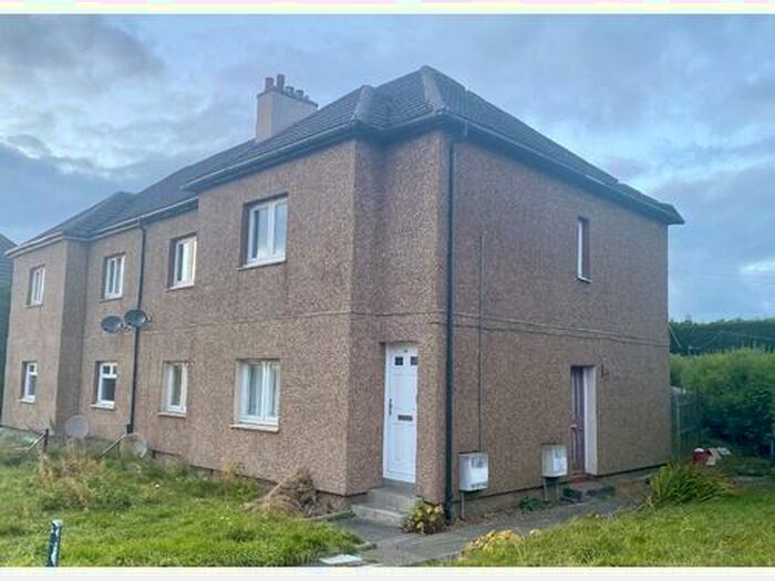 2 Bedroom Flat To Rent In Moorside Street, Carluke, ML8