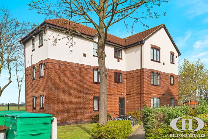 Studio For Sale In Caroline Place, Hayes, UB3