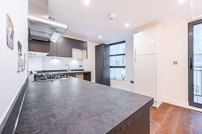 3 Bedroom Flat For Sale In Meridian Point, Greenwich, London, SE8