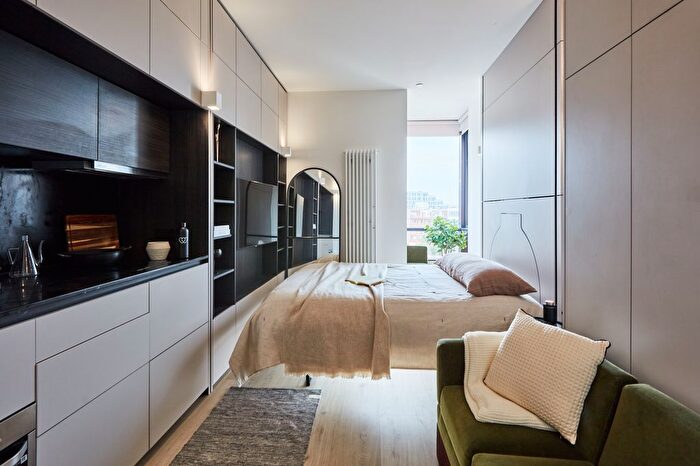 Studio To Rent In Lowlands Road, Harrow, HA1