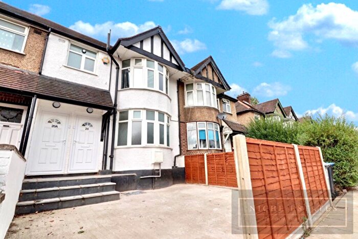 2 Bedroom Flat To Rent In Braemar Avenue, London, NW10