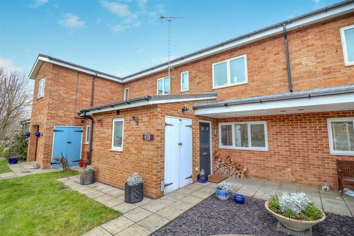 3 Bedroom Terraced House For Sale In The Crescent, Chelston Rise, Caldecott, NN9