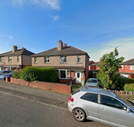 3 Bedroom Property For Sale In Stocks Bank Road, Mirfield, WF14