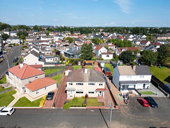 3 Bedroom Semi Detached House To Rent In Durris Gardens, Mount Vernon, Glasgow, G32