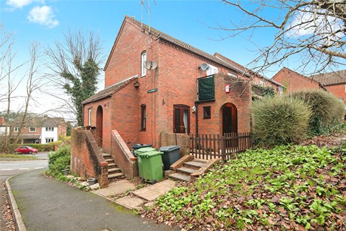 1 Bedroom Detached House For Sale In Haresfield Close, Redditch, Worcestershire, B97