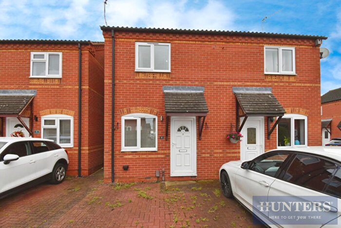 2 Bedroom House To Rent In Clipstone Gardens, Wigston, LE18
