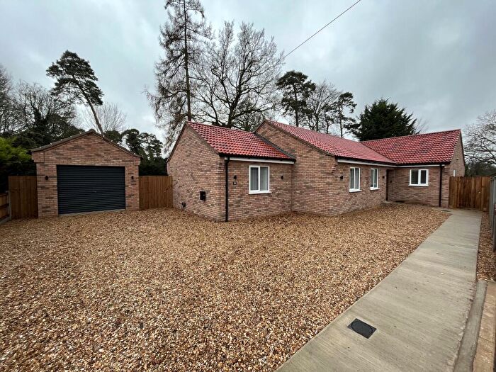 4 Bedroom Detached Bungalow To Rent In Woodlands, Lakenheath, IP27