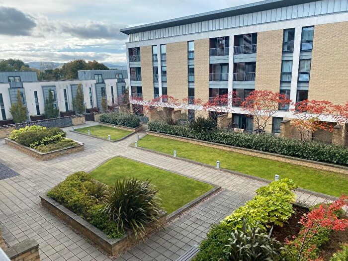 2 Bedroom Flat To Rent In Kimmerghame Terrace, Edinburgh, EH4