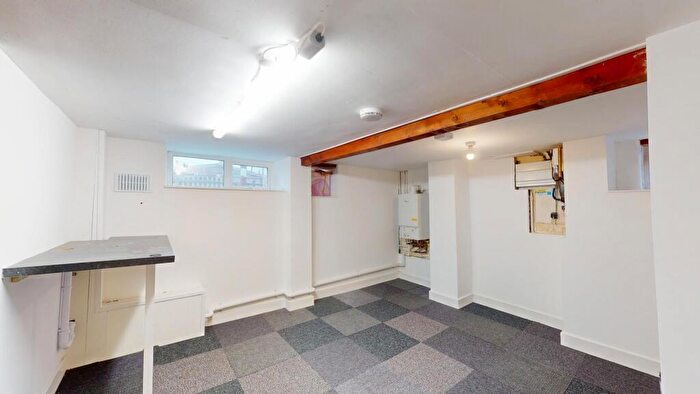 2 Bedroom End Of Terrace House To Rent In North View, Menston, Ilkley, LS29