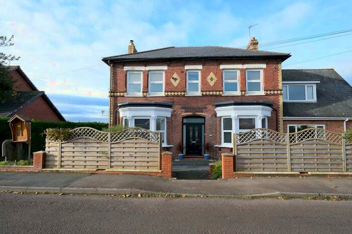 1 Bedroom Apartment To Rent In Apartment A, Greytree Lodge, Second Avenue, Greytree, Ross-on-wye, HR9