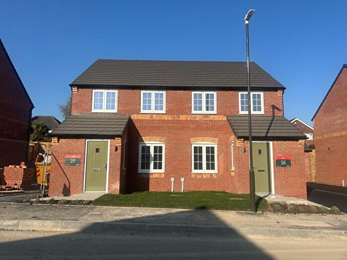 3 Bedroom Semi-Detached House To Rent In Burmese Road, Pinxton, Nottingham, NG16