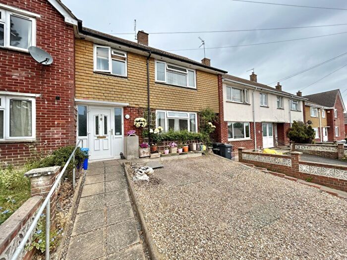 3 Bedroom Terraced House For Sale In Meadow Road, Yeovil, Somerset, BA21