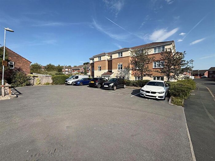 1 Bedroom Flat For Sale In Cravenwood, Ashton-Under-Lyne, OL6