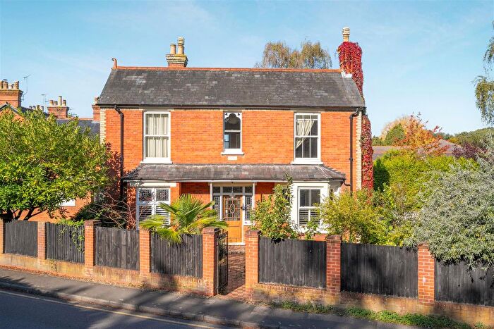 4 Bedroom Detached House For Sale In Kennel Ride, Ascot, SL5