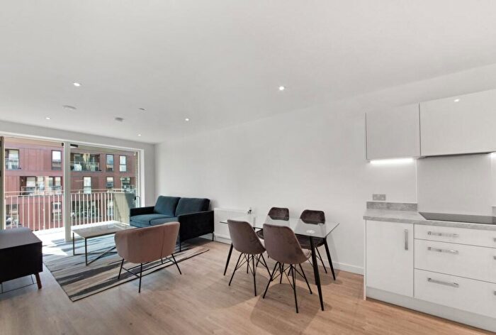 1 Bedroom Flat For Sale In Explorers Wharf, Thomas Road, Poplar, London, E14